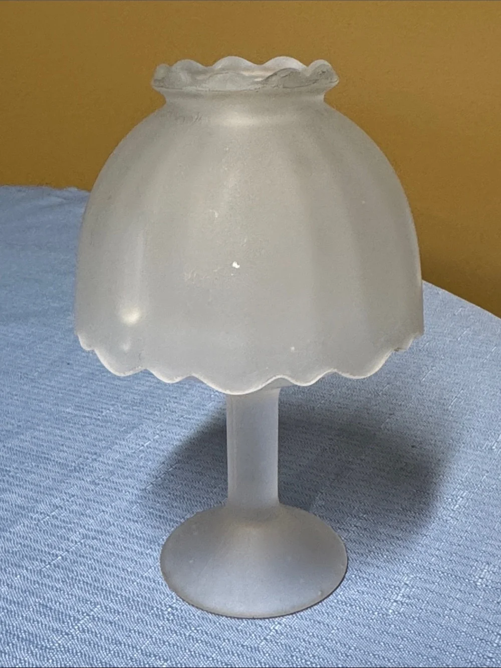 N/A vintage white